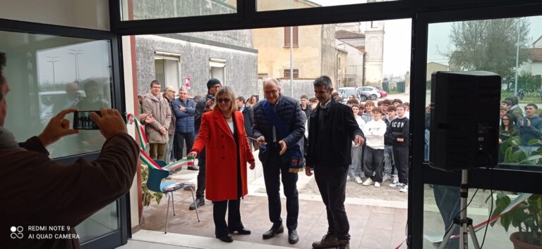 Palidano di Gonzaga, inaugurate le nuove aule di meccatronica dell’Istituto Strozzi