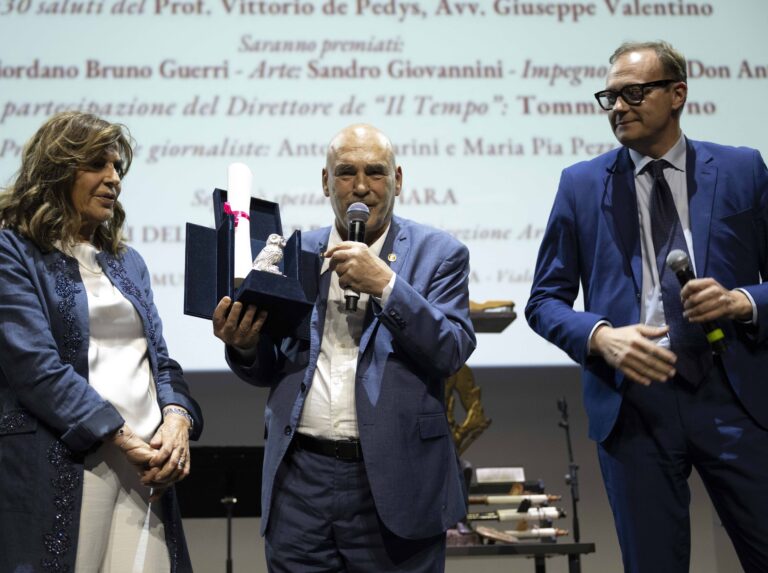 A Giordano Bruno Guerri il premio M.Arte