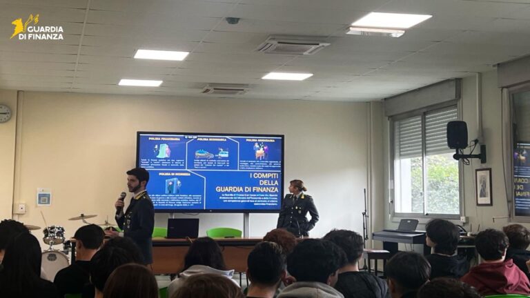 Monza Brianza, le Fiamme Gialle e l’educazione alla legalità economica