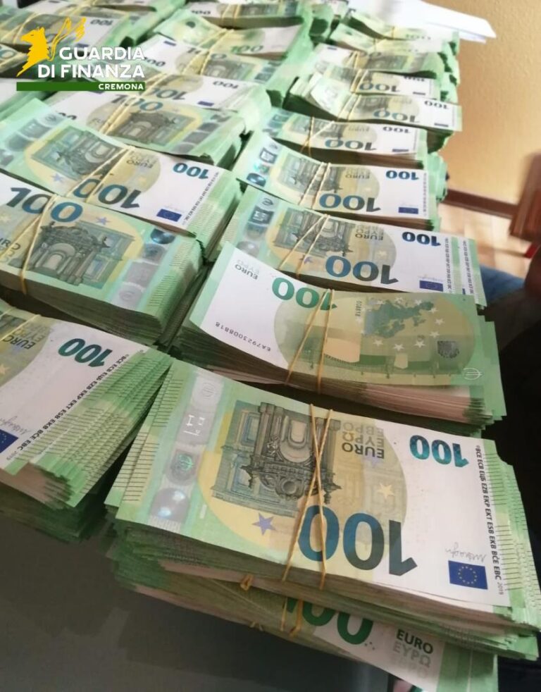 Cremona, due arresti per un riciclaggio da 20 milioni di euro