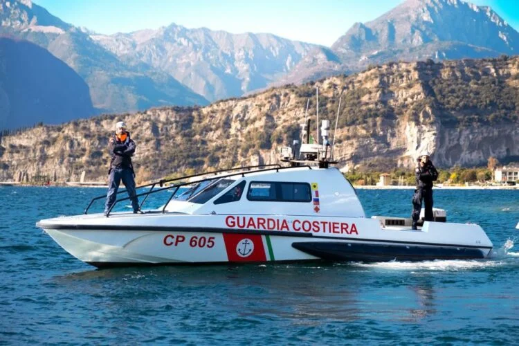 Milano,  verifiche di polizia amministrativa della guardia costiera nel Nord Ovest