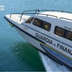 Lago di Lugano, il pattugliamento della Guardia di finanza e della Polizia cantonale svizzera
