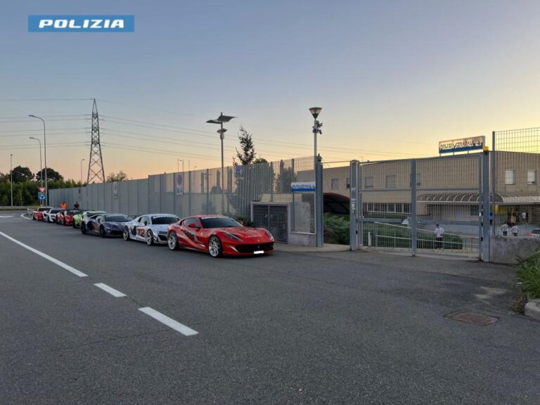 La Polstrada sequestra 2 Lamborghini e 1 Ferrari che viaggiavano su A4 a 230 km/h